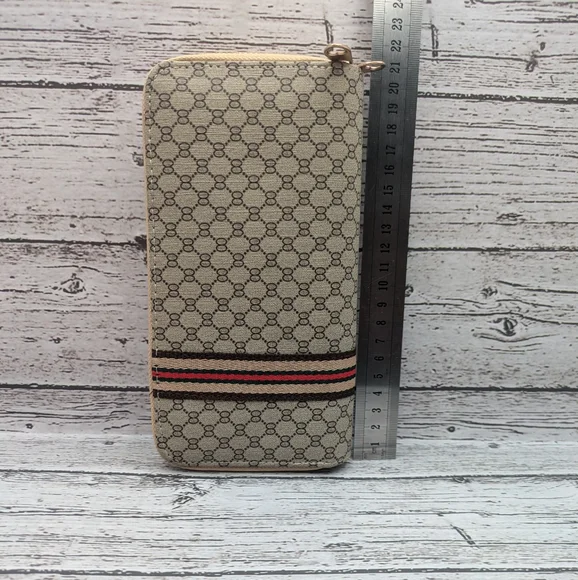 Wallet - Picture 4 of 4